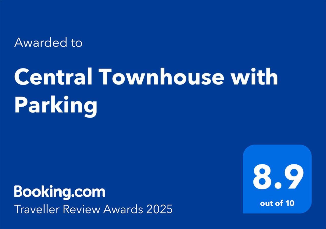 Central Townhouse With Parking テルフォード エクステリア 写真